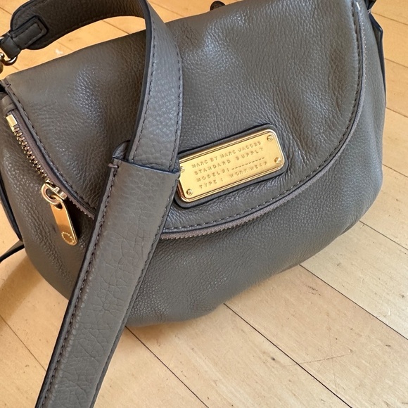 Marc By Marc Jacobs taupe Classic Q Natasha crossbody, CB2314 - Picture 2 of 11